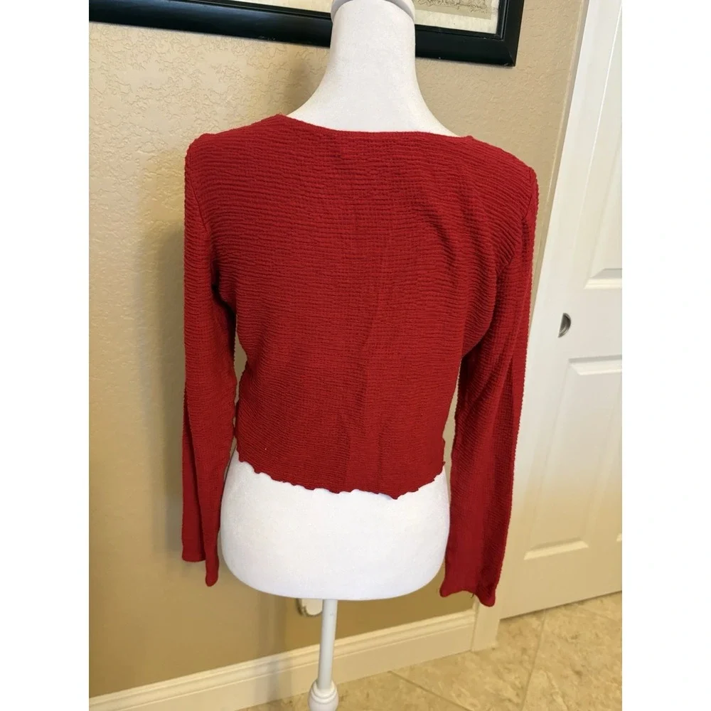 Hollister Red Textured Ruched Drawstring Cropped Top Long Sleeve Size Large